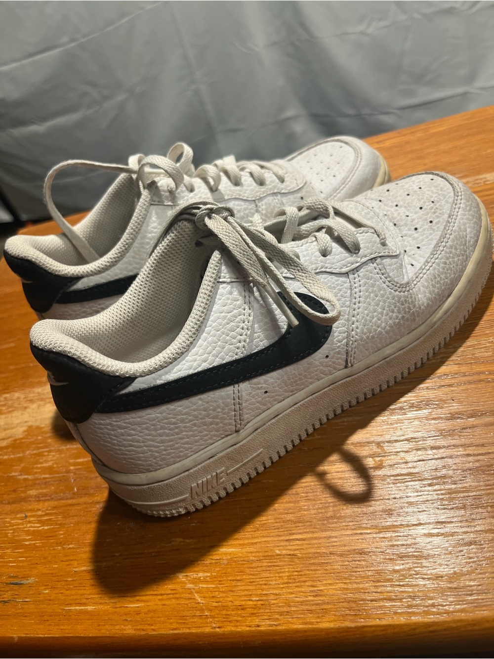 Nike Air Force 1 Low Classic White/Black Streetwear Sneakers US 2.5 Youth